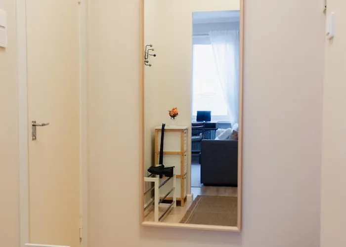 Modern Boho Charm In Kallio, Walk To Center Apartamento
