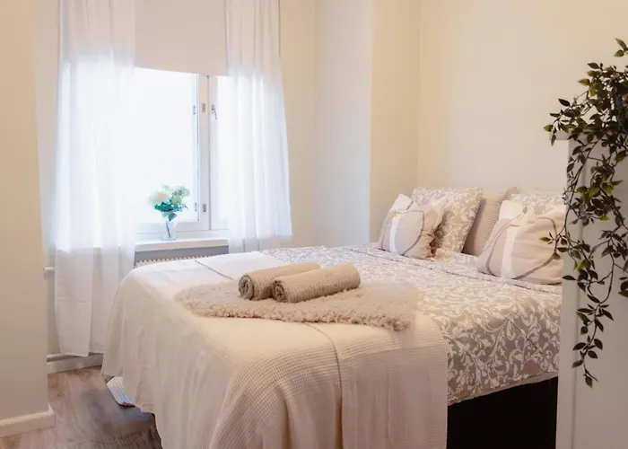 Διαμέρισμα Modern Boho Charm In Kallio, Walk To Center Ελσίνκι