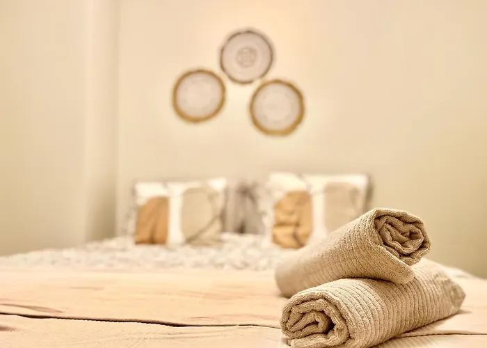 Apartamento Modern Boho Charm In Kallio, Walk To Center Helsínquia