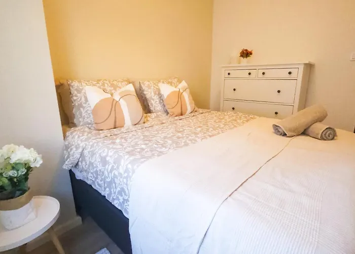 Modern Boho Charm In Kallio, Walk To Center