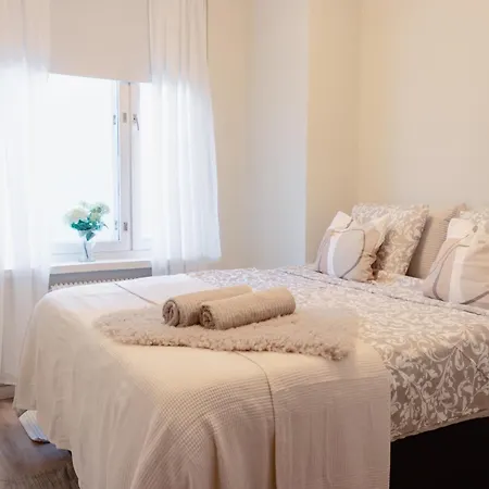 Appartement Guestfirst- Modern Boho Charm In Kallio Center Helsinki