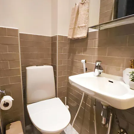 Modern Boho Charm In Kallio, Walk To Center